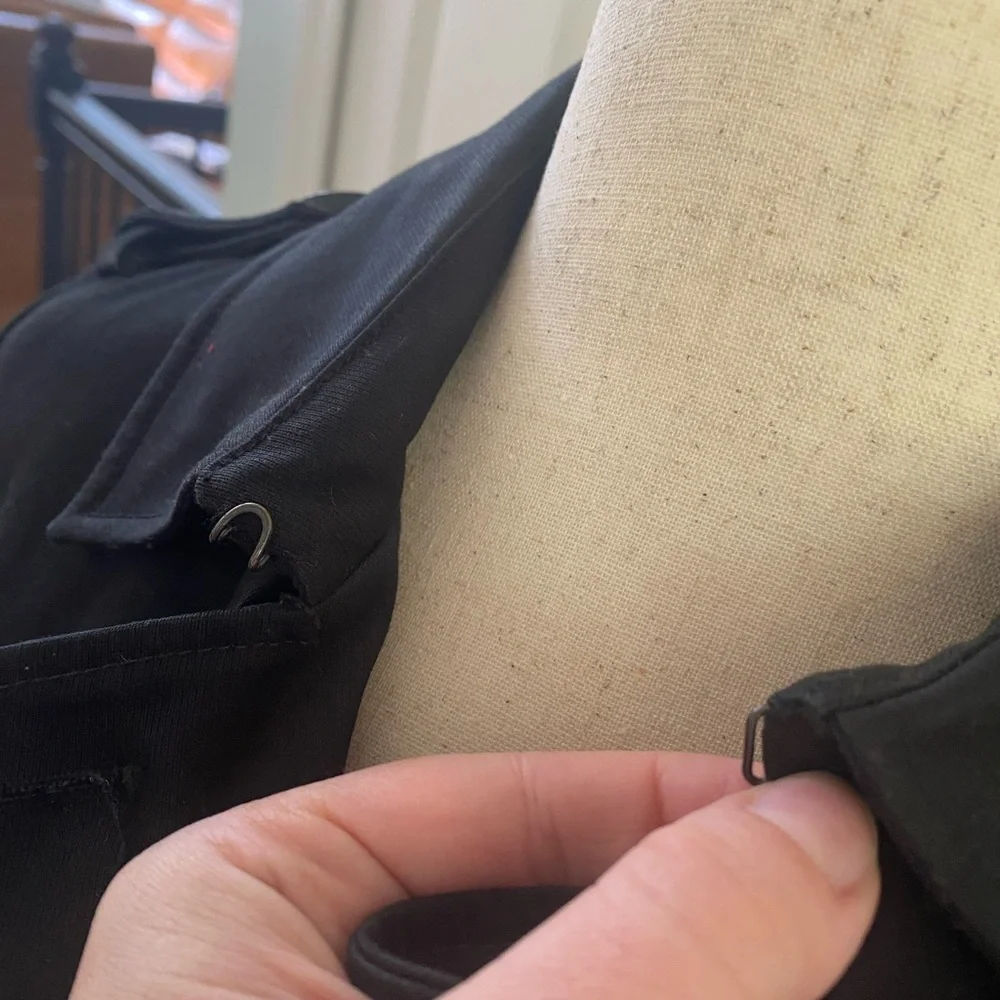 Sinclaire 10 Elegant Black Bow Trench Coat - Picture 8 of 10